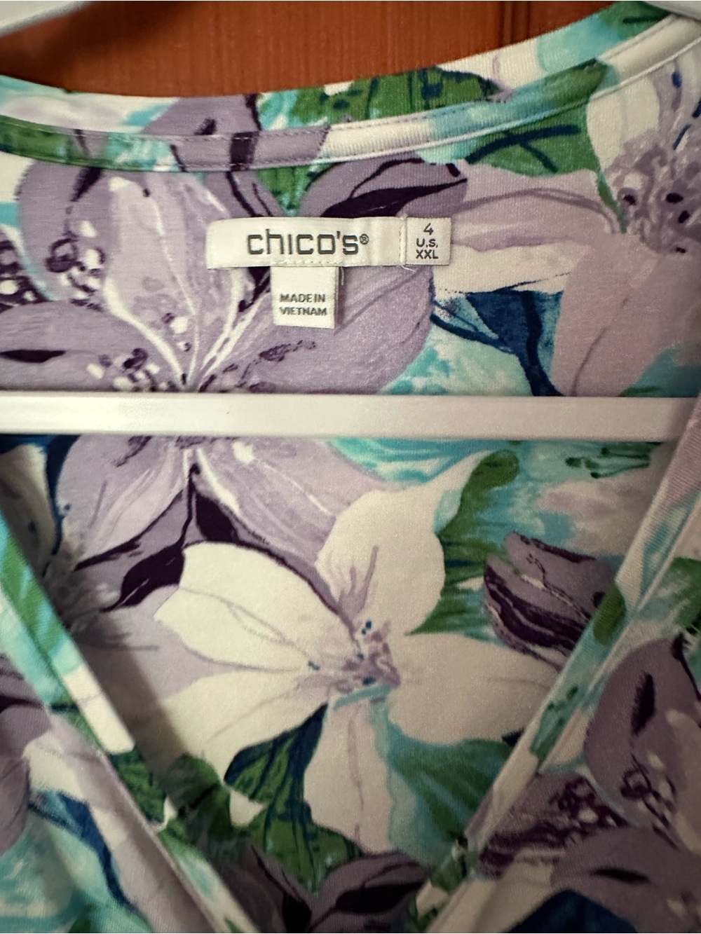 Women’s Chico's Lavender & Teal Floral V-Neck Top